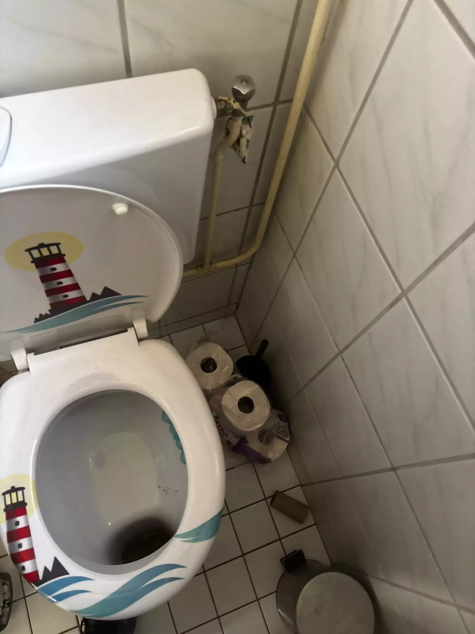 toilet spoelt niet door